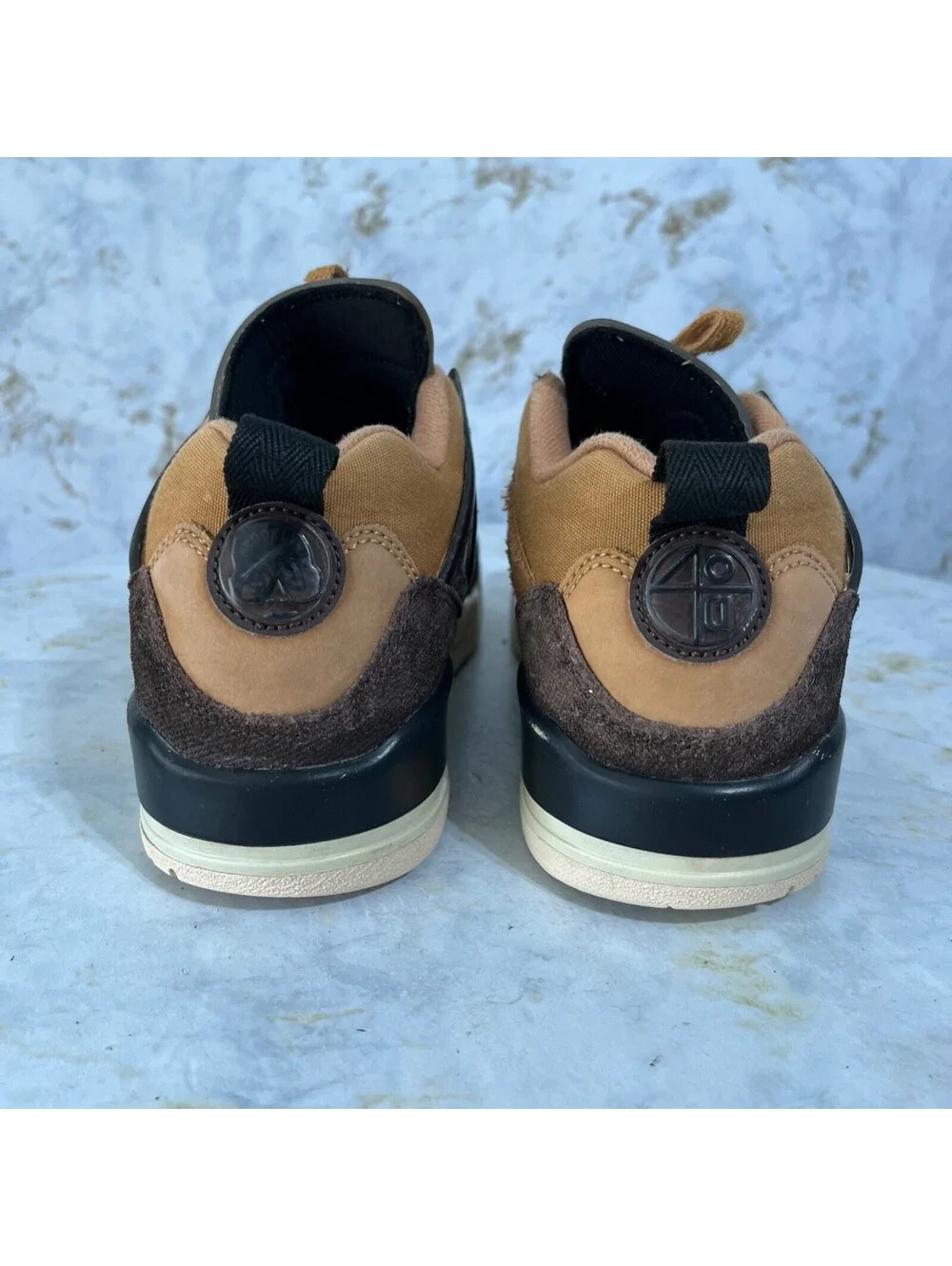 Jordan black accent